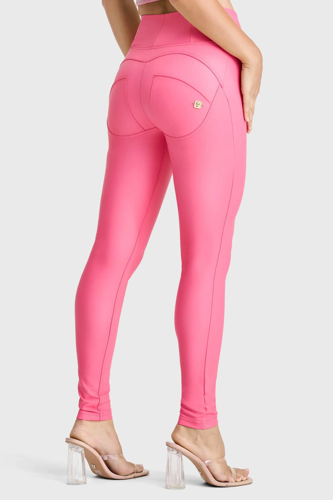 WR.UP® SKINNY PUSH UP VEGAN FAUX LEATHER TROUSERS WITH HIGH WAIST AND ZIP - Pink Cosmos