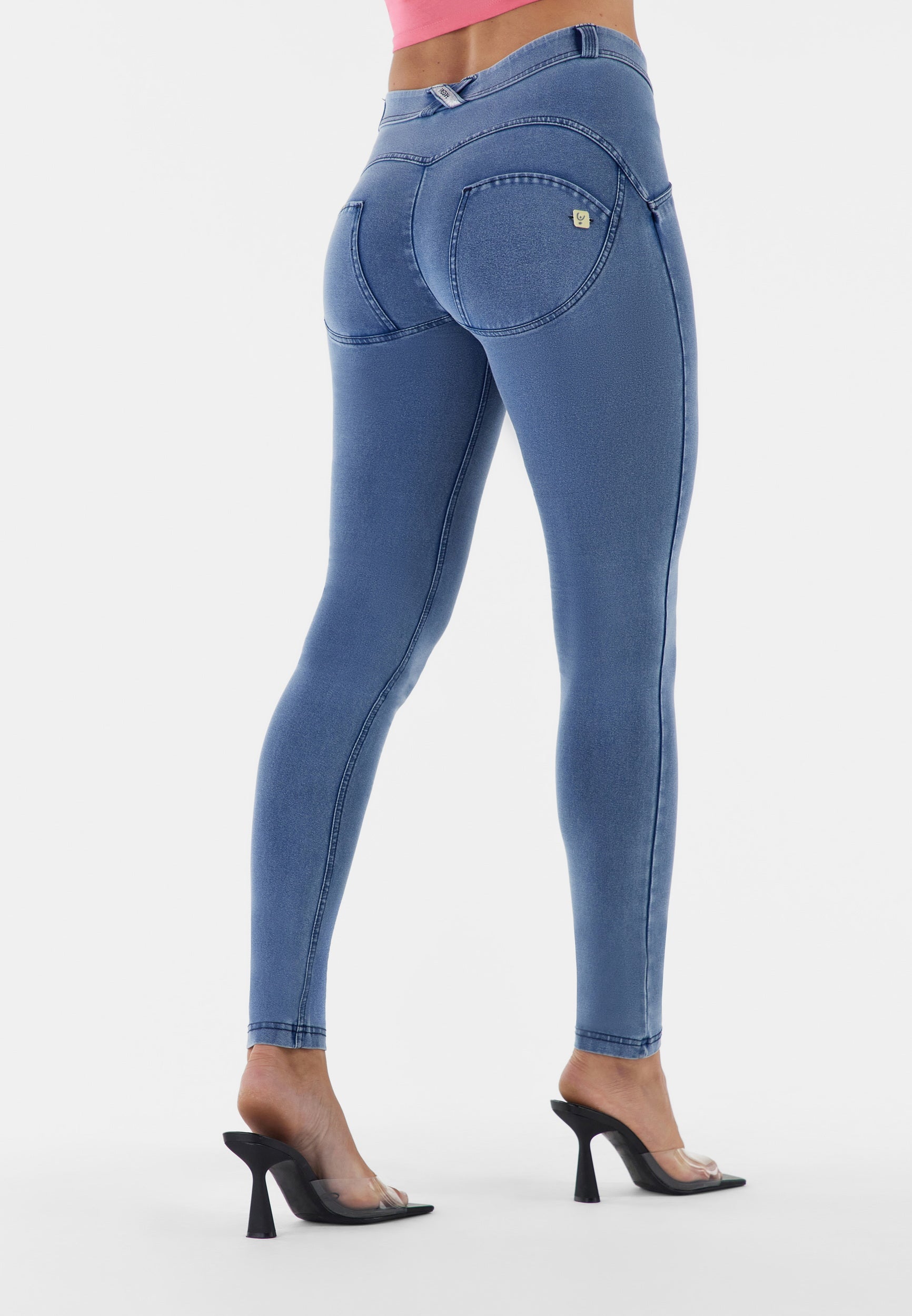 Krudt sarkom Grønne bønner WR.UP® SKINNY REGULAR-RISE - Light Jeans- Seams on tone - Freddywear.SA